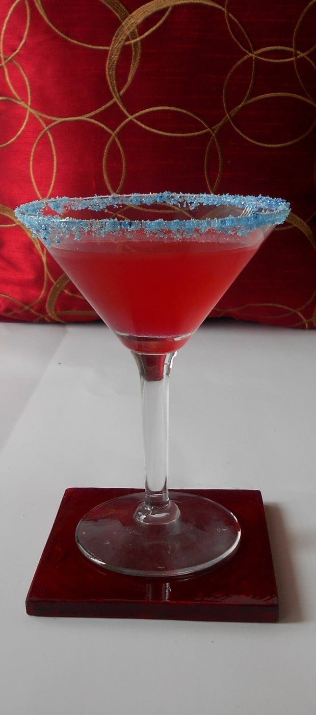 pink martini - A simple way to make martini for your new years party or any special occasion.