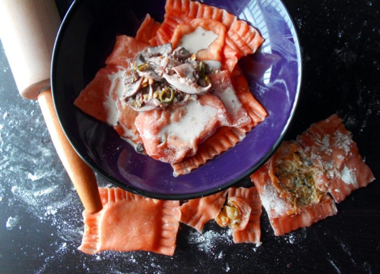 Tomato Ravioli With Creamy Mushroom Sauce