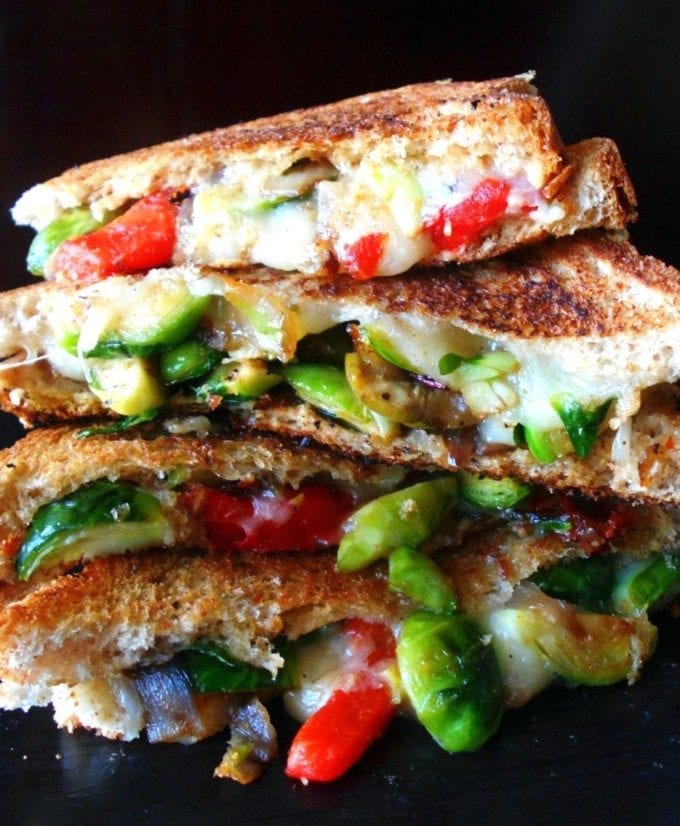 Brussels Sprouts Grilled Cheese. Healthy lunch idea and the perfect comfort food for cold winter days. Serve with tomato soup