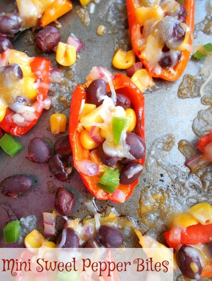 These mini sweet pepper bites are perfect Party appetizers. Can be made in less than 30 minutes. Easy appetizer recipe for the whole family