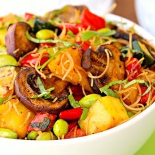 Vegan Aloha Noodle Bowl ~ Grilled pineapple, zucchini, and red peppers then quickly stir-fried with mushrooms, edamame, rice noodles, and a sweet-spicy sauce for quick and utterly delicious dinner ~ The Complete Savorist