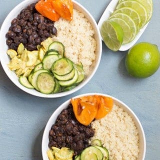 Made with fresh veggies and black beans, this spicy quinoa bowl is perfect dinner idea. Roasted habaneros add a little kick. A delicious vegan dinner idea
