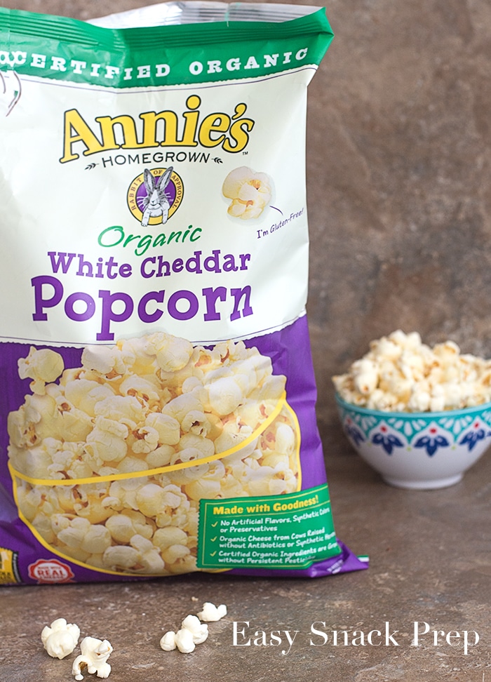 Easy Snack Prep Annies organic white cheddar popcorn 