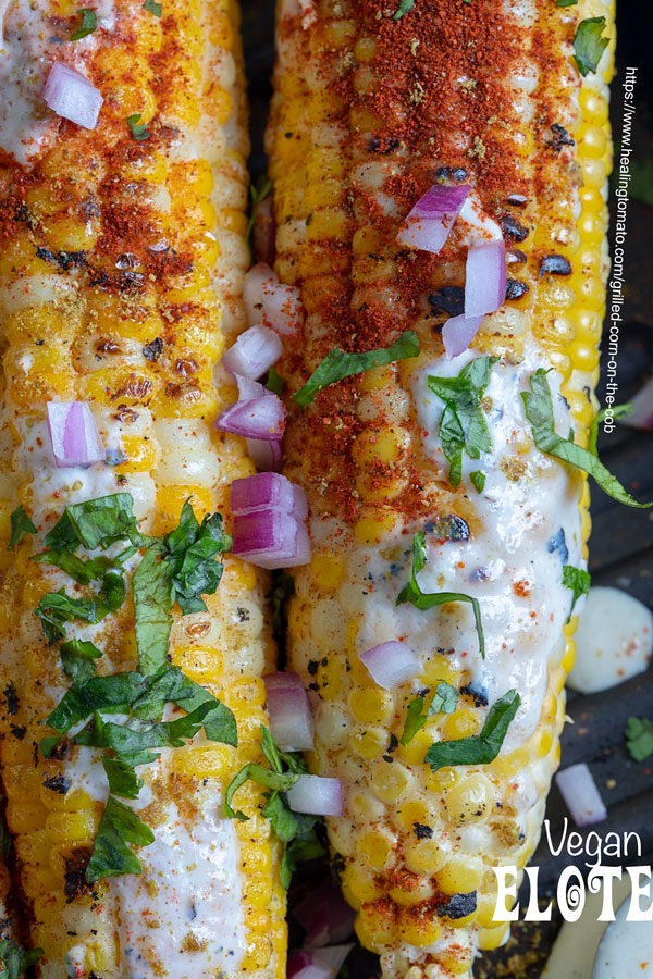 closeup view of grilled corn on the cob