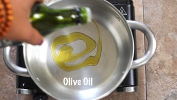 olive oil added to pan