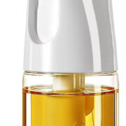 Close up of a glass oil spray bottle - Foodie Geek Gift Guide