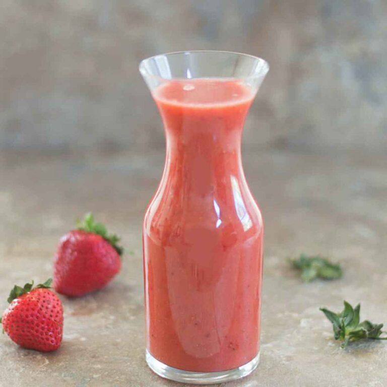 Balsamic Vinaigrette Recipe with Strawberries